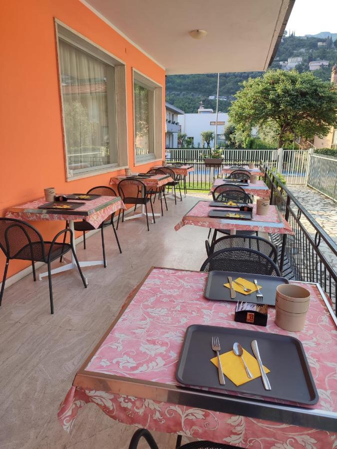 Albergo Villa Mimosa Torbole Sul Garda Kültér fotó