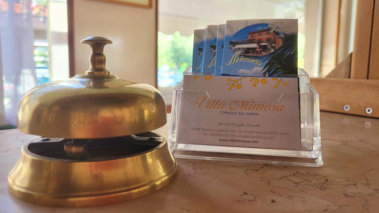 Albergo Villa Mimosa Torbole Sul Garda Kültér fotó